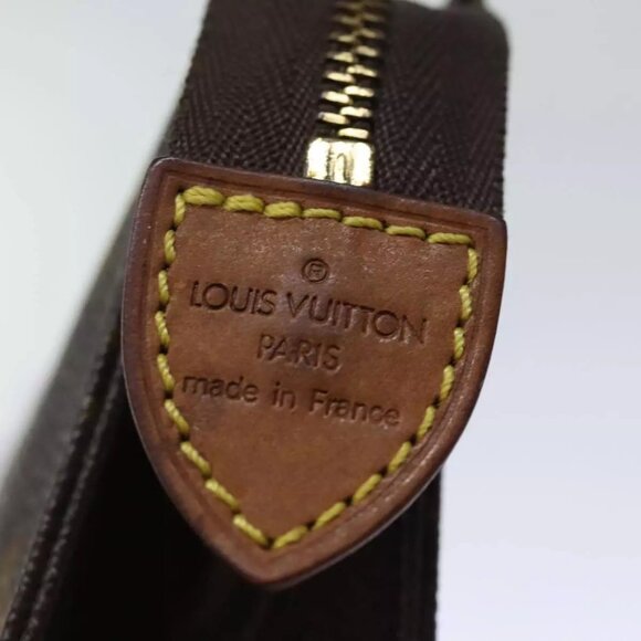 LOUIS VUITTON Monogram Poche Toilette 15 Pouch LV Auth - Picture 12 of 16